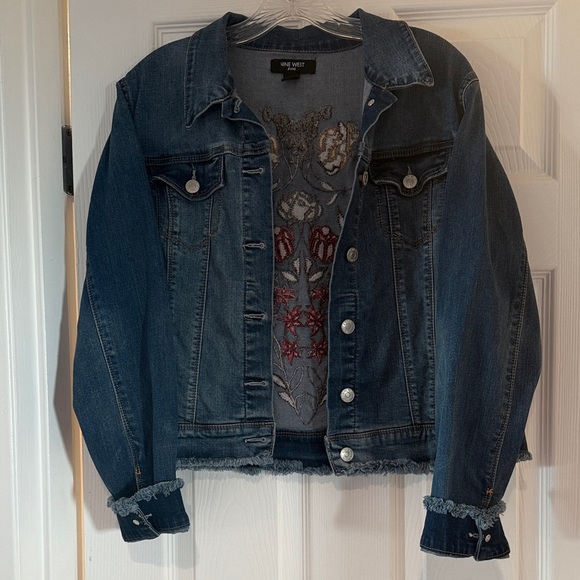 Nine West Denim Jacket with Floral Embroidery and fringe hem large - Picture 2 of 6